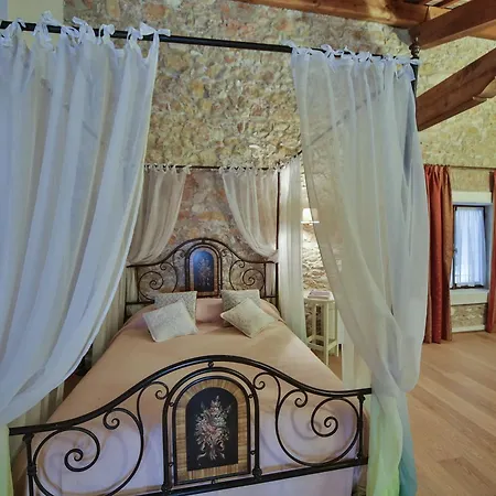 فندق مبيت وإفطار B&B Villa Trissino Rossi *