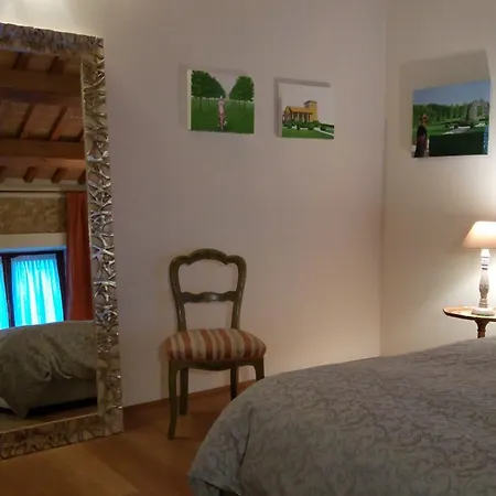 فندق مبيت وإفطار B&B Villa Trissino Rossi *